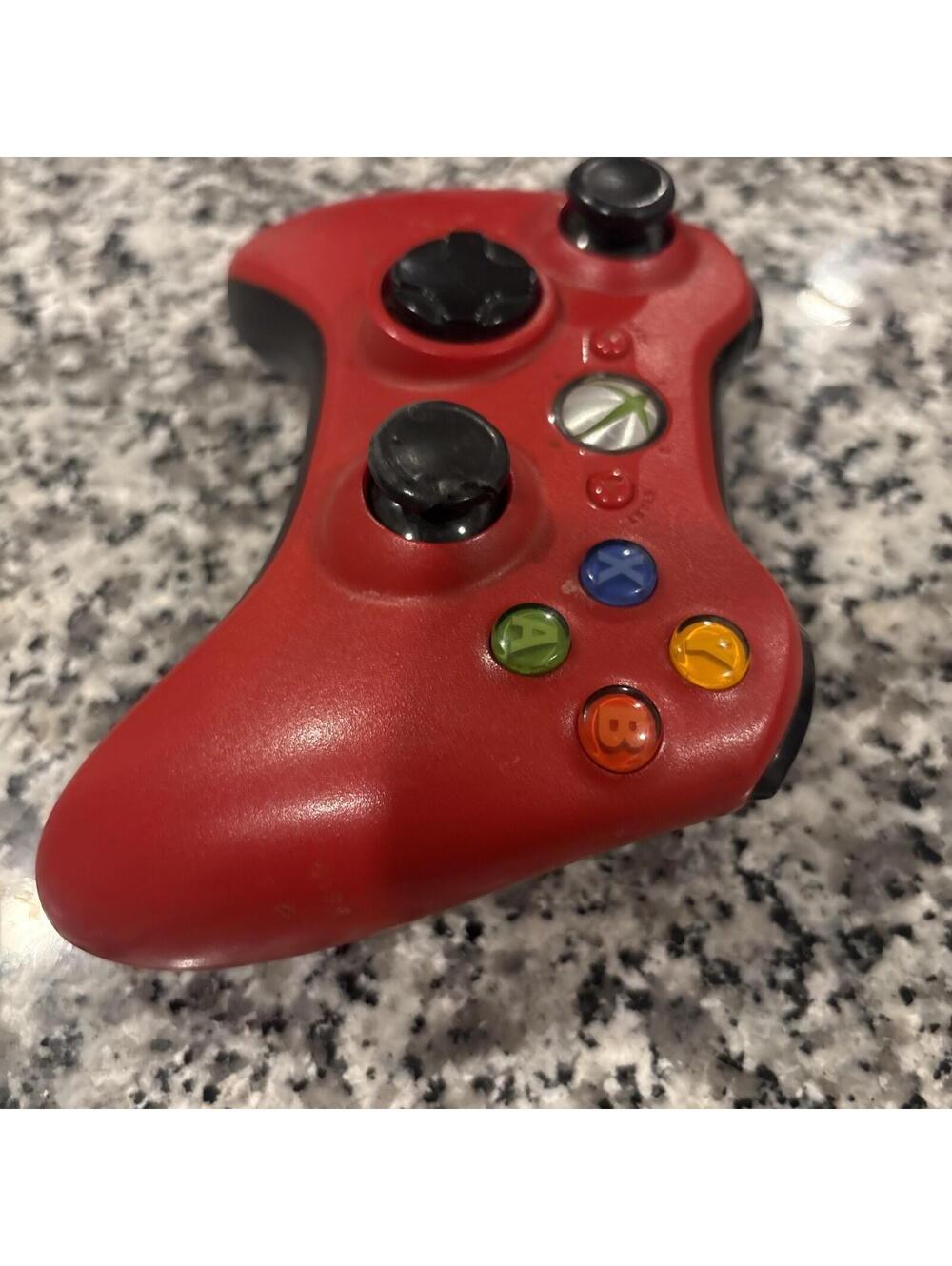 Red Xbox 360 Controller Wireless - Picture 5 of 6